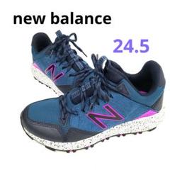軽量！New Balance オフロードランニングスニーカー 24.5