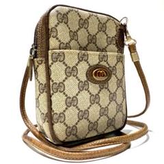 希少 GUCCI サコッシュ 2way ポーチ GGスプリーム ショルダーバッグのサムネイル