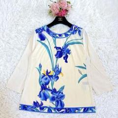 極美品☆レオナール 近年モデル あやめ 花柄 Tシャツ トリム