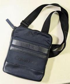 Calvin Klein ネイビー ショルダーバッグ