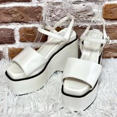 ✨美品✨MOUSSY　マウジー 厚底サンダル　ホワイト　ストラップ　M