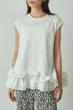Yori ヨリ　新品未使用　フリルTシャツ 2025年最新】yori ヨリ ヘムフリルワイドteeの人気アイテム
