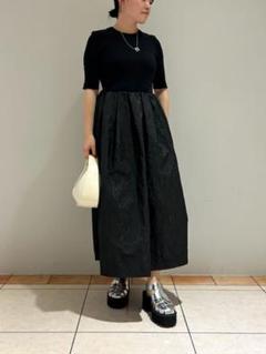 Mila Owen（ミラオーウェン）の「ニットドッキングコクーン