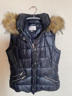 【新品未使用】ZARA ザラ ダウンベスト ショート丈 アウター アイボリー 新品未使用】ZARA ザラ ダウンベスト ショート丈 アウター