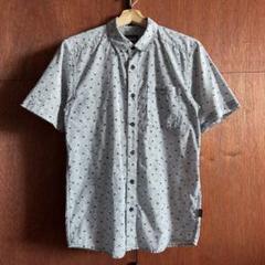 パタゴニア　メンズ・ゴー・トゥ・シャツ　クラゲ柄　メンズM m84840097743_1.jpg?1723563704
