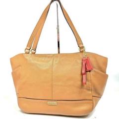 極美品 COACH レザー トートバッグ 肩掛け可能 A4収納可能