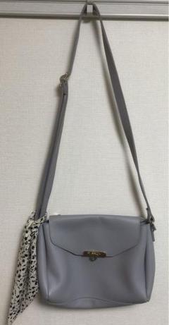 グレー スカーフ付きショルダーバッグ