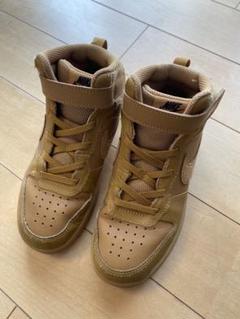 Nike ベージュ ハイカットスニーカー 20㎝