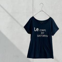 3384【アンタイトル】ロゴTシャツ　半袖　春夏　Ｍ　ネイビー　カジュアル　大人