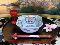 古伊万里　金襴手　窓絵　牡丹に獅子　松竹梅の図　四方角向付　B334AS-CVd 古伊万里 金襴手 窓絵 牡丹に獅子 松竹梅の図 四方角向付 B334AS