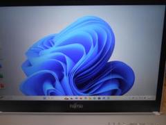 富士通 LIFEBOOK SH75/X Win11 Office2019 難あり