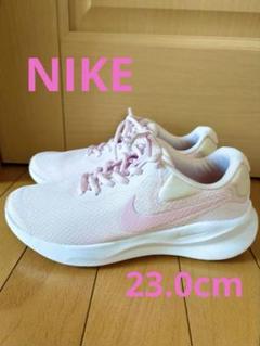 Nike ピンク スニーカーのサムネイル