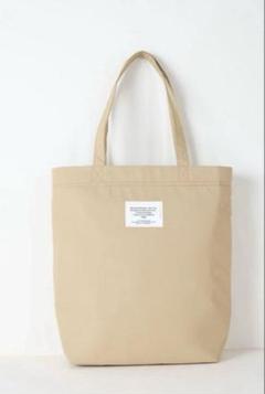 【新品未使用】FORME 撥水＆保冷サブバッグ 新品未使用 forme 東原亜希 撥水＆保冷サブバッグ ブラック