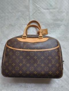 Louis Vuitton モノグラム ドーヴィル カデナ(鍵1本)付き Louis Vuitton モノグラム ドーヴィル カデナ(鍵1本)付き - メルカリ