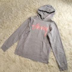 【美品】　STUSSY　ステューシー　センターピンクロゴ　デザインパーカー