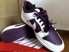 NIKE DUNK LOW 2023 Valentine's Day 28.5のサムネイル