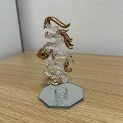 風水　龍の置物　ガラス製