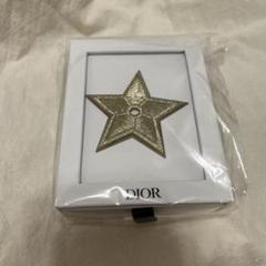 ディオール ジャドールオードトワレ 50ml ノベルティ付き(星型ピンバッジ) 2025年最新】ディオール星型ピンバッジの人気アイテム - メルカリ