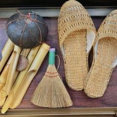 ④アジアン雑貨まとめ売り　バンブーチャイム　竹風鈴　箒　ほうき　スリッパ