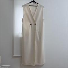 新品タグ付き　 INNOWAVE ジレ 新品タグ付き INNOWAVE ジレ