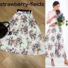 美品　ストロベリーフィールズ花柄ロングスカート STRAWBERRY-FIELDS（ストロベリーフィールズ）｜スカート
