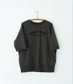 HUG O WAR モノクロプリントTシャツ 2025年最新】Hug O War Tシャツ・カットソーの人気アイテム