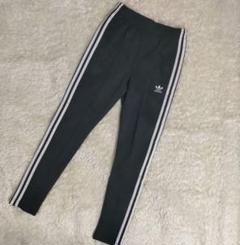【試着のみ】adidas 3本ライン トラックパンツ