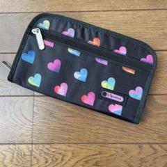 LeSportsac /MULTI PASSPORT WALLET /ブラックパテント エイチ