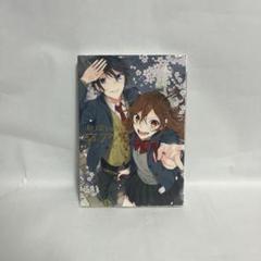Amazon.co.jp: ホリミヤ 画集 卒アル HERO 萩原ダイスケ 重ね着
