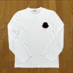 【人気Lサイズ】モンクレール☆ワンポイントロゴ入りロンT 入手困難 長袖シャツ MONCLER (モンクレール) カラフルロゴ 袖ワッペン クルーネック