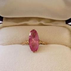 ⭐️祭⭐️桜が待ち遠しい ピンク ヴィンテージ 千本透かしリング K18 大粒 ピンクサファイアカラー 千本透かし ヴィンテージ 指輪
