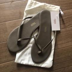 TKEES 】ブラウン フラットサンダル 収納袋付き⭐️size38