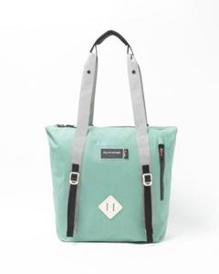 新品！正規品! Dakine（ダカイン）CyclonTotePacks27L 新品！正規品! Dakine（ダカイン）CyclonTotePacks27L - メルカリ