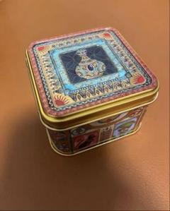 青山デカーボ エジプト缶 『ラムセス大王展 ファラオたちの黄金