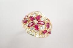 24/美品 田崎真珠 タサキ K18 ルビー計1.55ct ダイヤ リング 指輪 2025年最新】田崎 ルビー リングの人気アイテム - メルカリ