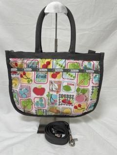 レスポートサック LeSportsac ショルダーバッグ 2WAY フルーツ柄