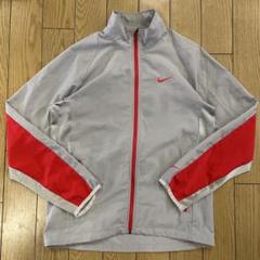 NIKE DRI-FIT ナイロンジャケット 刺繍ロゴ 古着 グレー Sサイズ