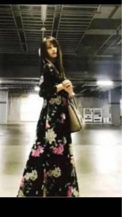 未使用タグ付 ファーファー ワンピース Vネック ローフレア 深田恭子 2025年最新】深田恭子 ワンピースの人気アイテム - メルカリ