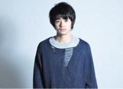 池松壮亮着用 SUNSEA 14ss neosweater サンシーネオセーター