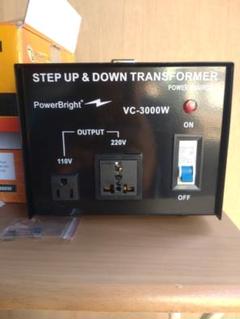 電圧変換器変圧器3000W VC-3000W POWER BRIGHT未使用