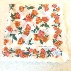 【新品-未使用】LAURA ASHLEY 大判 花柄ハンカチ
