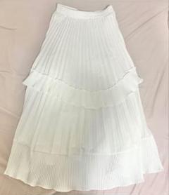 ホワイト フリルプリーツスカート　ロングスカート
