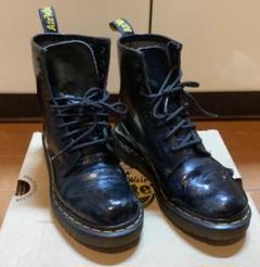 2025年最新】dr.martens 23.5の人気アイテム - メルカリ