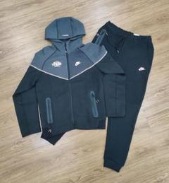 Syna World x Nike/送料関税込/テックフリースブラックパーカー Nike Sportswear Tech Fleece x Central Cee Syna World Full
