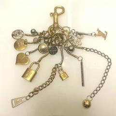 希少　Louis Vuitton × Judy Blame デザインアクセサリー 希少 Louis Vuitton × Judy Blame デザインアクセサリー - メルカリ