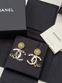【希少】CHANEL シャネル カメリア ココマーク ピアス シャネル CHANEL シャネル カメリア フェイクパール ココマーク