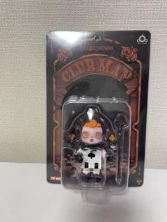 POPMART SKULLPANDA CLUB MAN スカルパンダ SKULLPANDA Club Man Figurine (Limited to 250 pcs) - POP MART