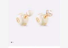 Diorトライバルピアス