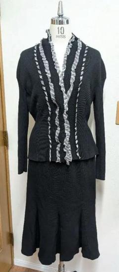 HIROKO BISのセットアップ HIROKO BIS】ヒロコビス シワ加工 スカートセットアップ