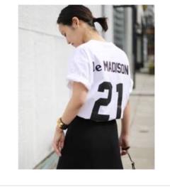 新品タグ付き❗️MADISONBLUE マディソンブルー ナンバリングTシャツ 新品、タグ付き！マディソンブルー ナンバリングTシャツ - メルカリ